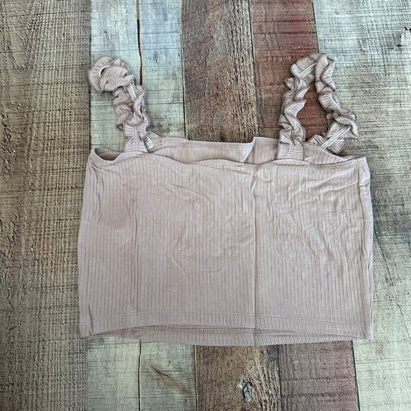 Forever 21 knit crop top tank top with ruffle sleeves in taupe tan medium NWT - Picture 4 of 7